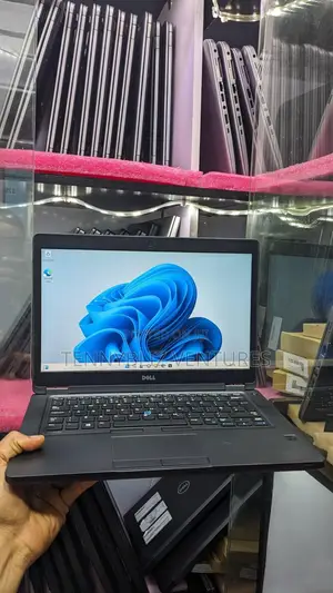 Laptop Dell Latitude 5480 16GB Intel Core I7 SSD 256GB
