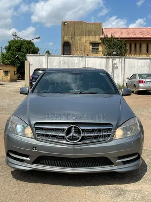 Mercedes-Benz C300 Sport 4Matic Sedan AWD (3.0L 6cyl 7A) 2011 Gray