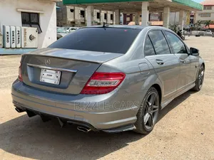 Mercedes-Benz C300 Sport 4Matic Sedan AWD (3.0L 6cyl 7A) 2011 Gray