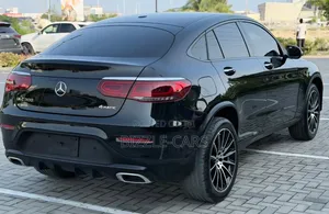 Mercedes-Benz GLC-Class 2022 Black