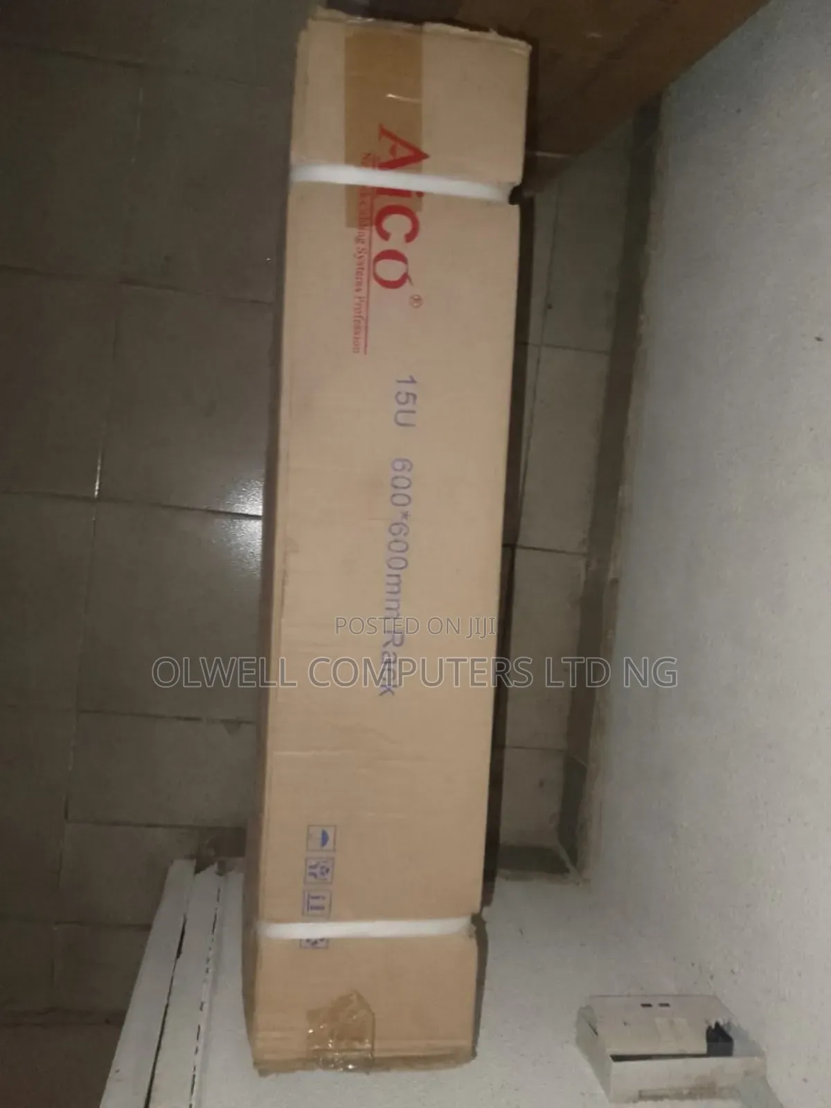 Aico 15u 600x600 Rack