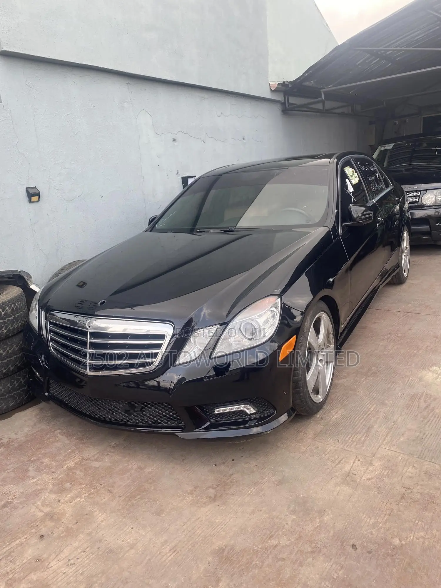 Mercedes-Benz E350 2012 Black