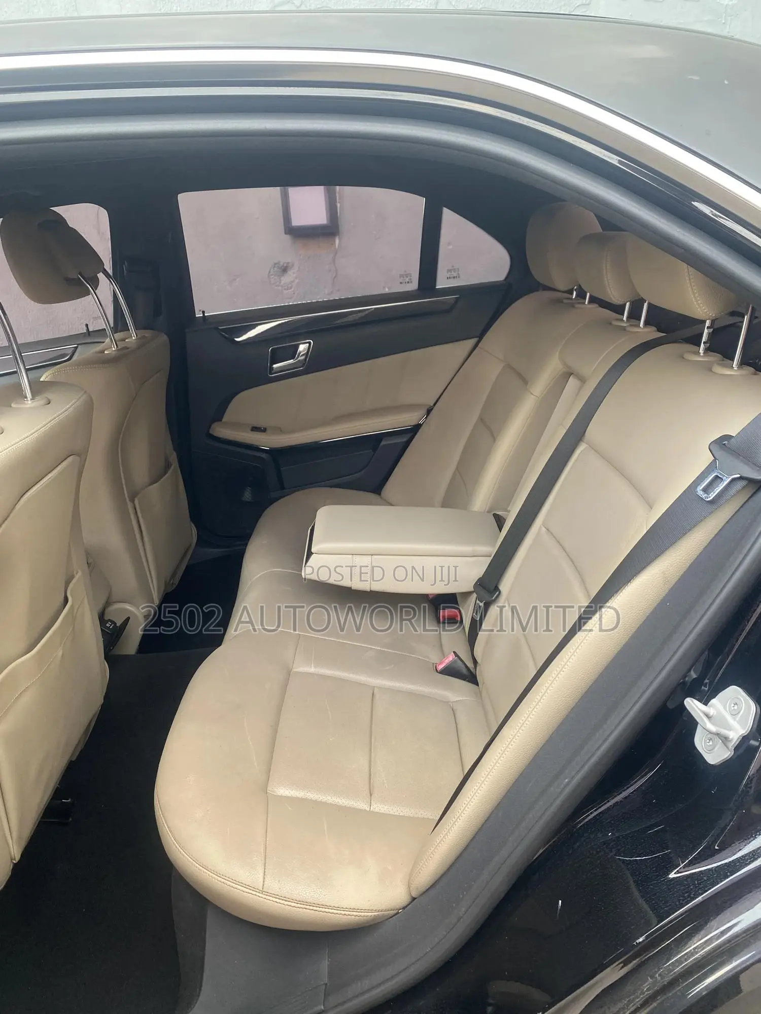 Mercedes-Benz E350 2012 Black