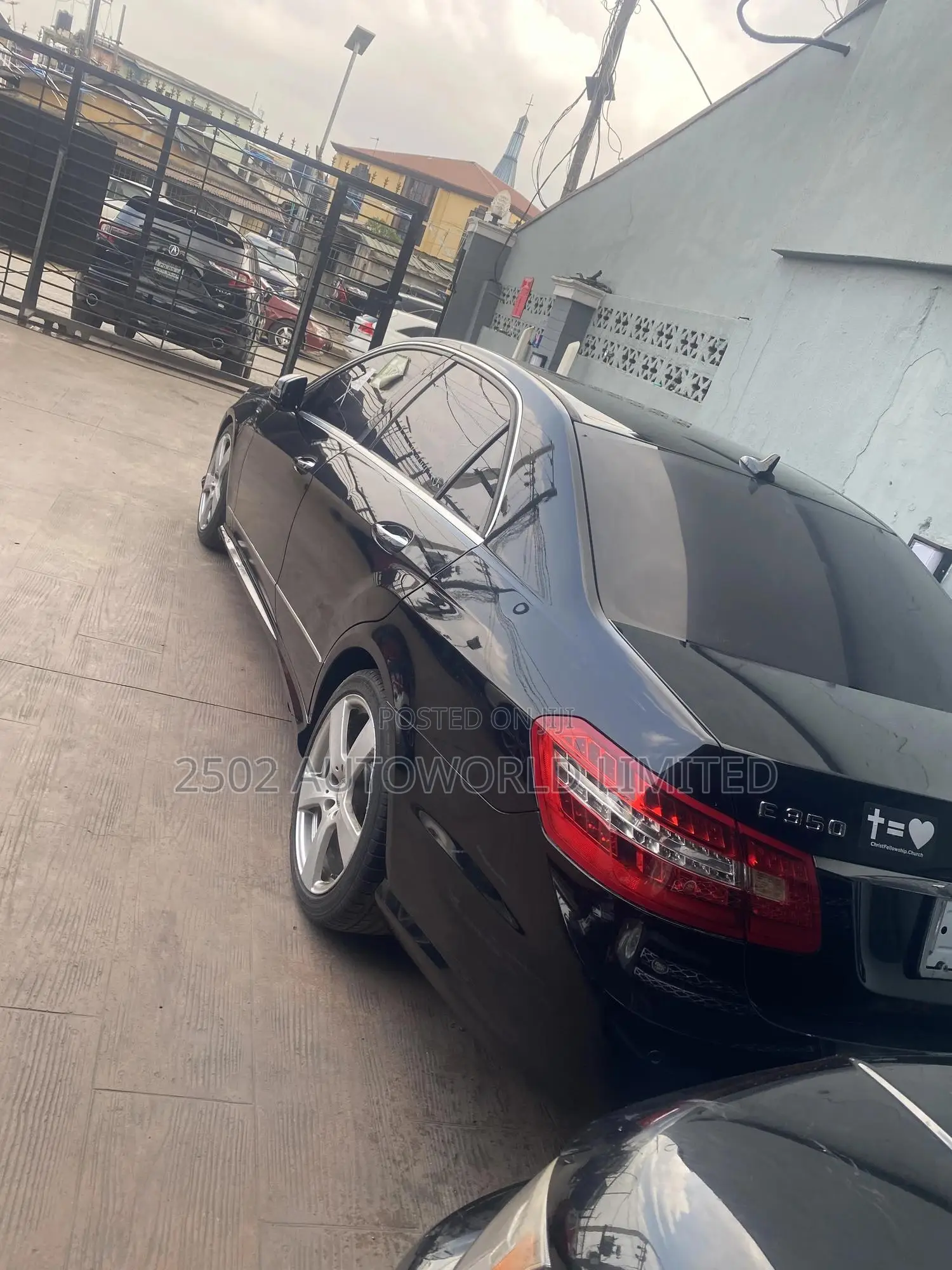 Mercedes-Benz E350 2012 Black