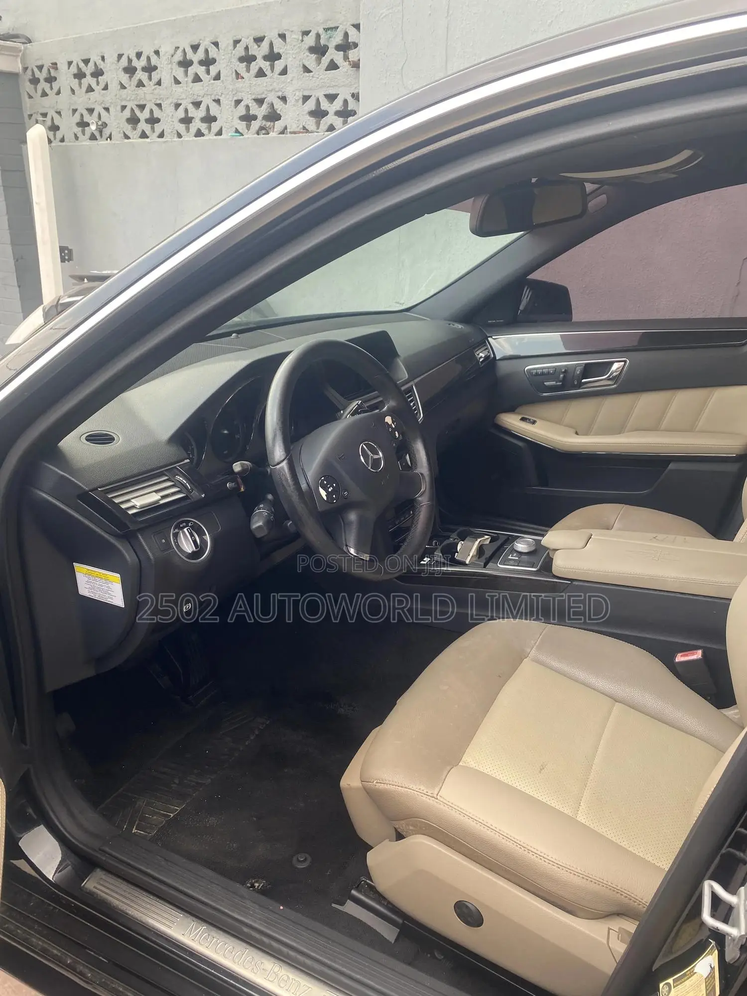 Mercedes-Benz E350 2012 Black