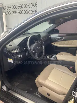 Mercedes-Benz E350 2012 Black