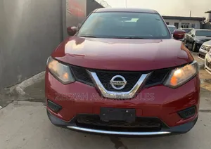 Nissan Rogue 2015 Red