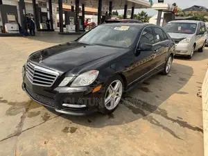 Mercedes-Benz E350 Base 4Matic Sedan AWD (3.5L 6cyl 7A) 2013 Black