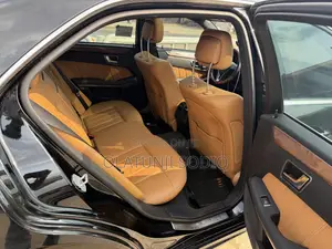 Mercedes-Benz E350 Base 4Matic Sedan AWD (3.5L 6cyl 7A) 2013 Black
