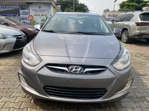 Hyundai Accent 2014 Silver