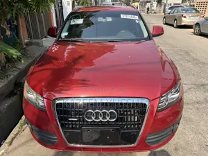 Audi Q5 3.2 Premium Plus Quattro 2011 Red