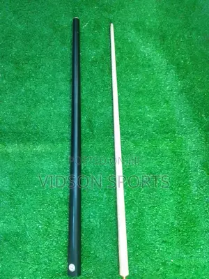 Premium Classic Two-Piece Snooker Cue – Ebony Elegance