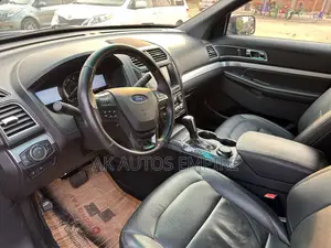 Ford Explorer XLT 4dr FWD (2.3L 4cyl 6A) 2017 Blue