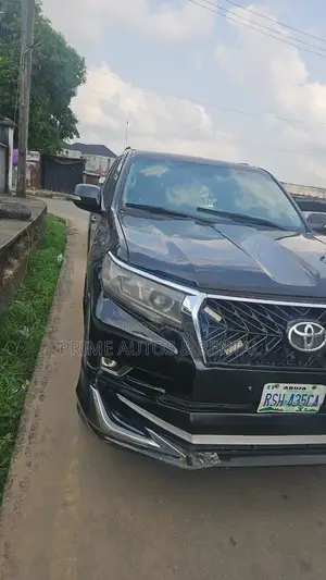 Luxurious Big Prado for Hire With Driver