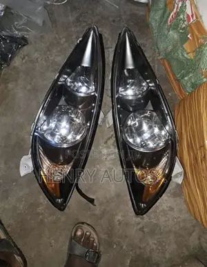 Set Headlights Camry 04 Sport