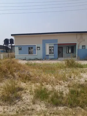 3bdrm Bungalow in Private Estate for rent