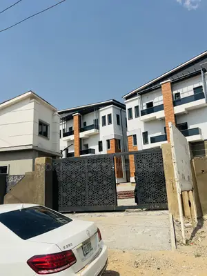 4bdrm Duplex in Jnr Residence, Jahi for sale