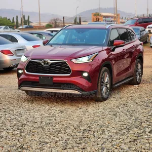 Toyota Highlander 2021 Red