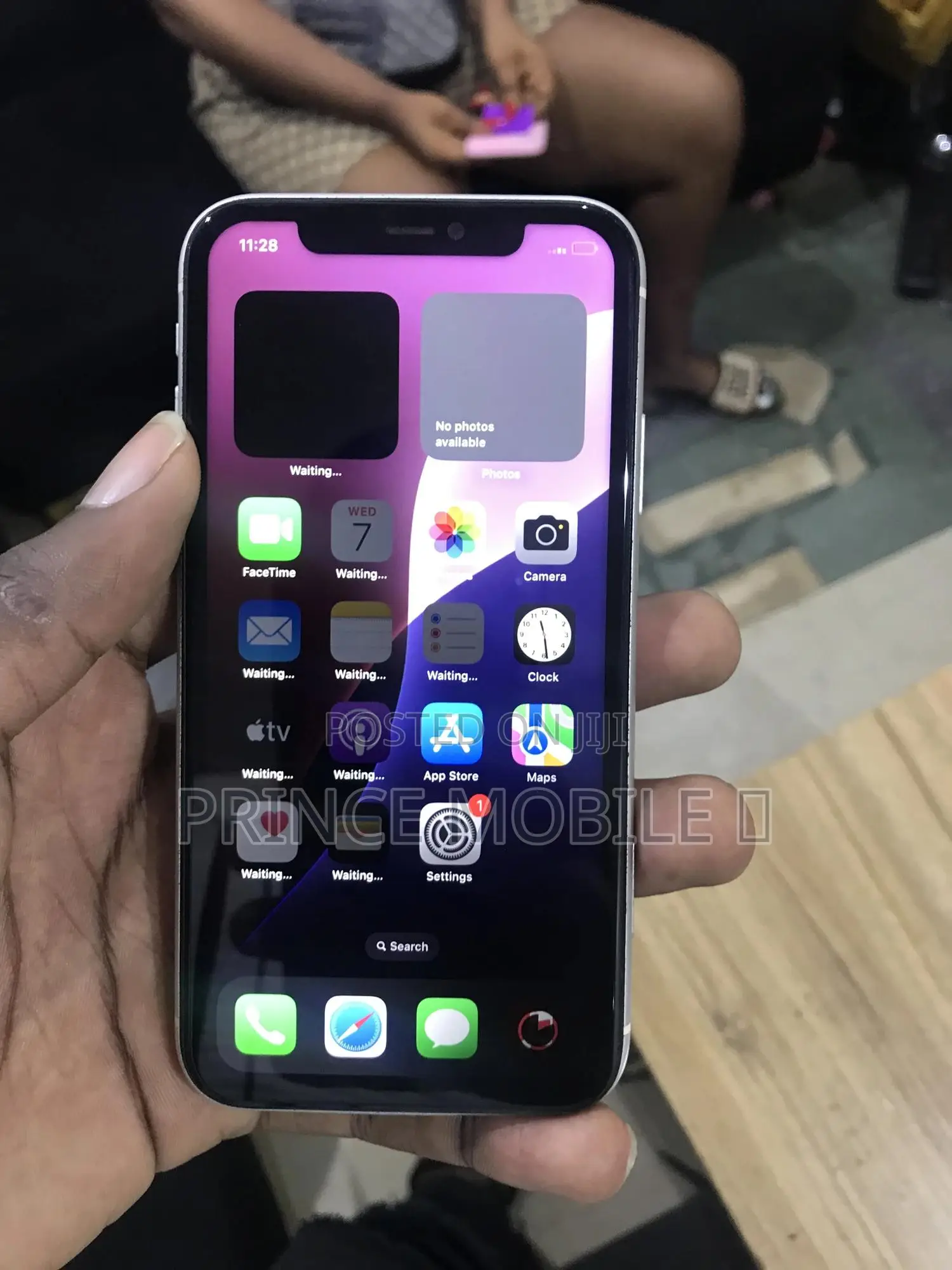 Apple iPhone 11 64 GB White