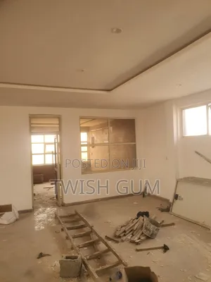 To Let=Pent House (120sqm)