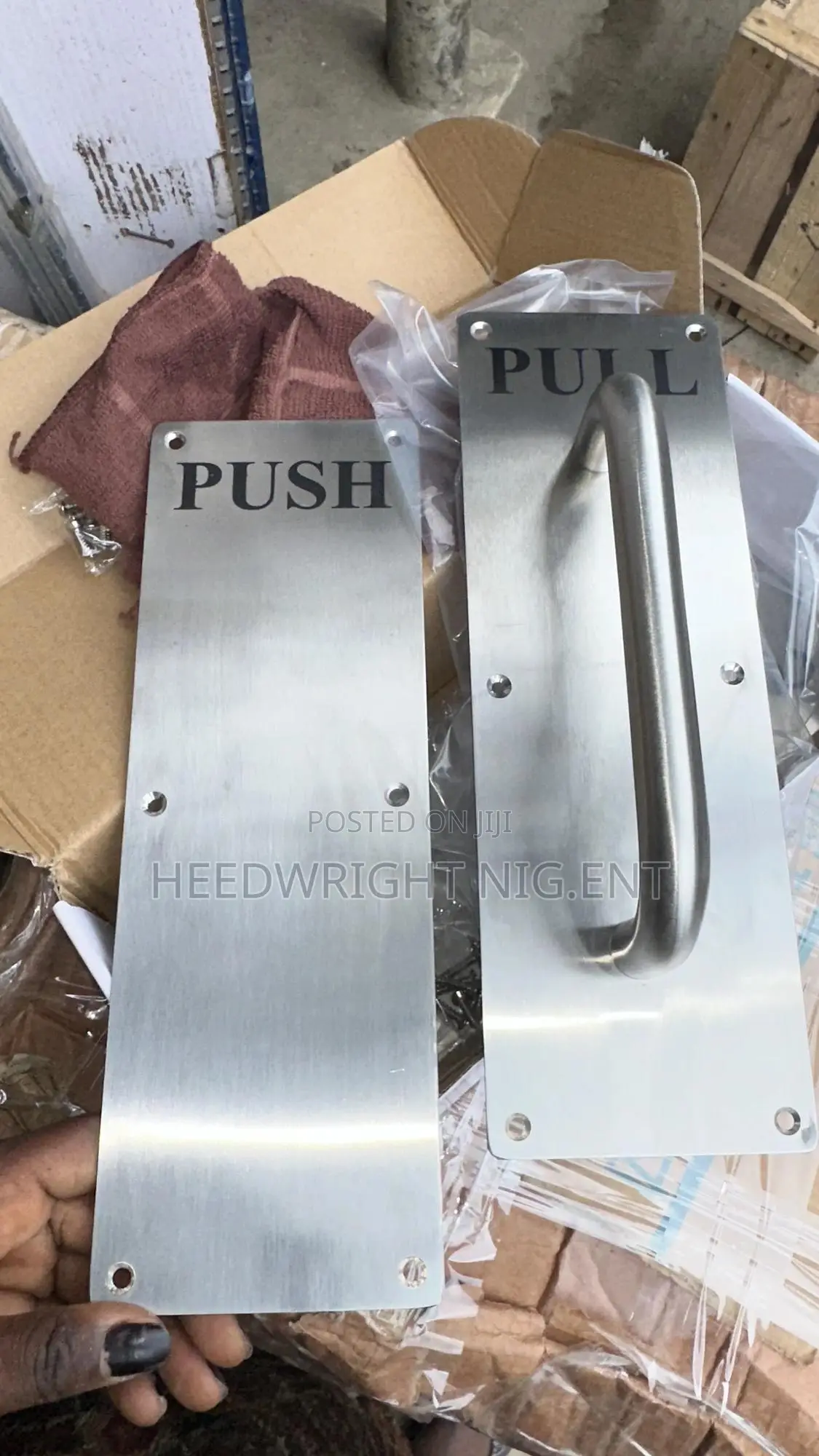 Push and Pull Plate and Handle