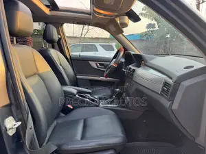 Mercedes-Benz GLK-Class 2011 Black