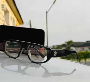 High Quality Luxury Mercedes-Benz Glasses