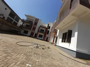 Furnished 3bdrm Townhouse / Terrace in Jahi for rent