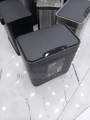 Matt Black Sensor Waste Bin (12 Liter)