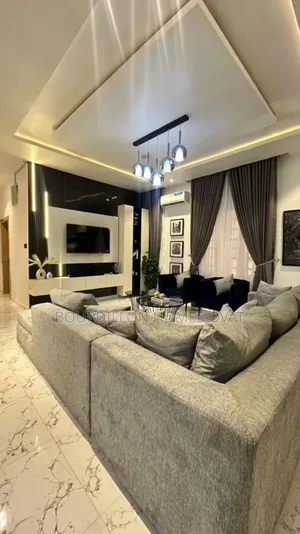 Furnished 2bdrm Apartment in Lekki Phase 1 for sale