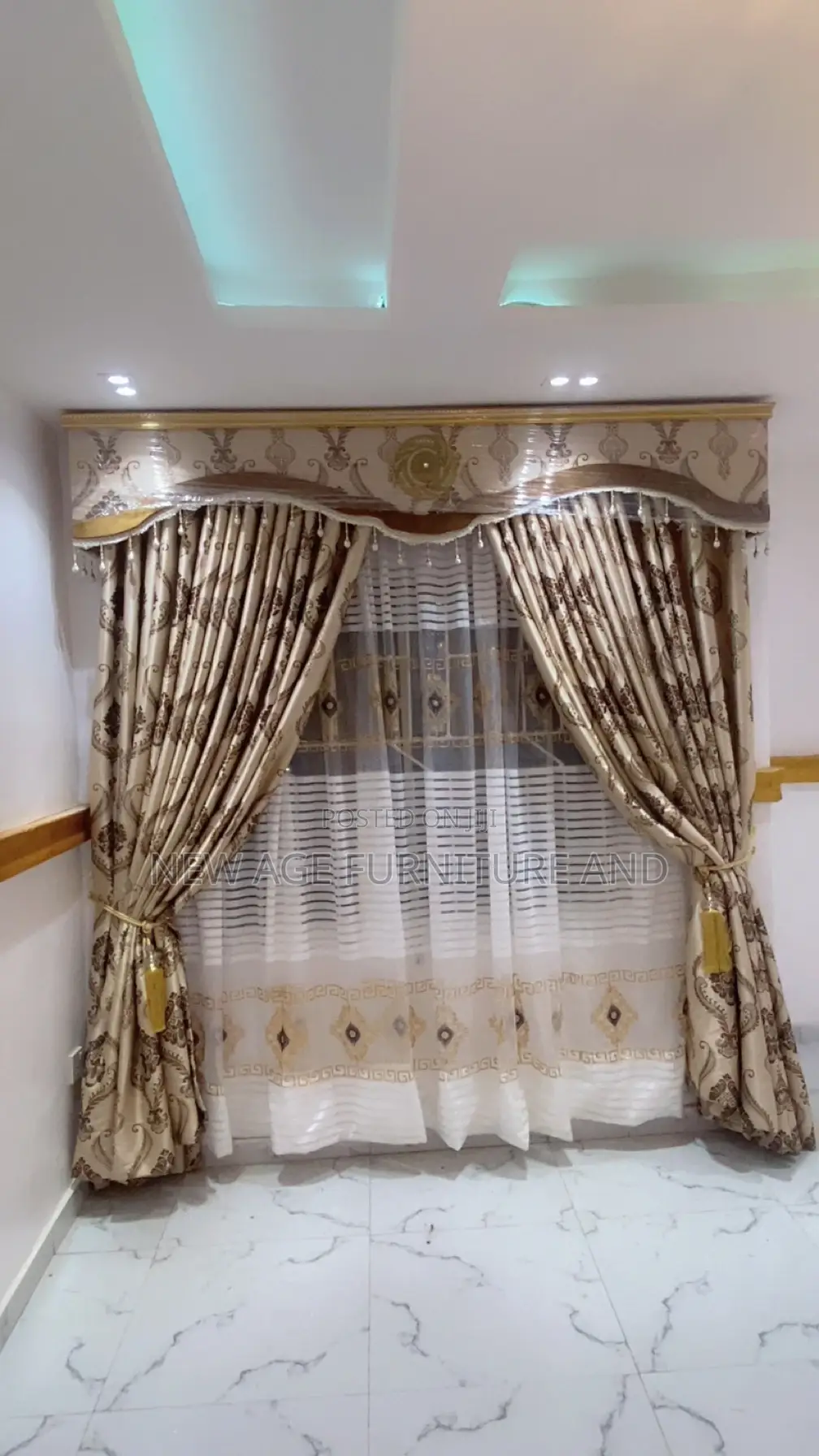 Curtains And Curtains Frames