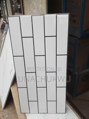 25/50 Cracked Pillar Tiles