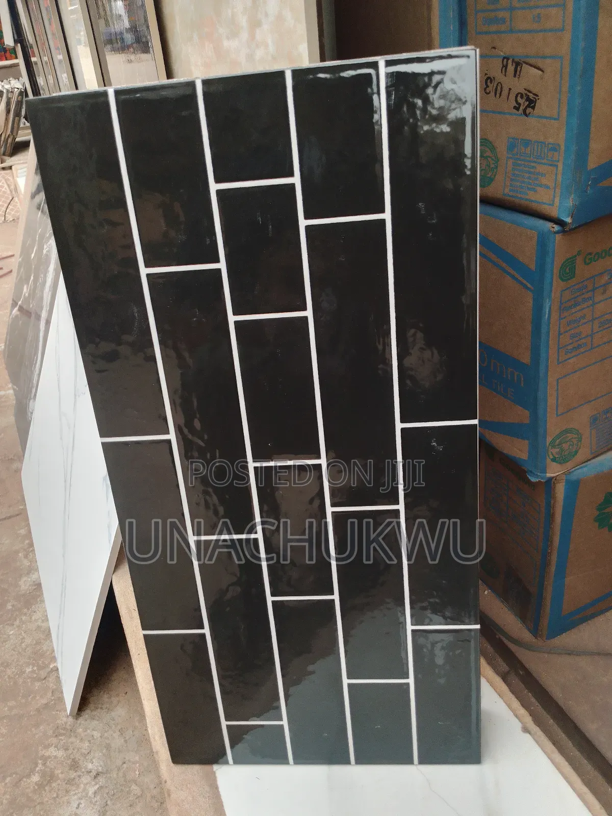 25/50 Cracked Pillar Tiles