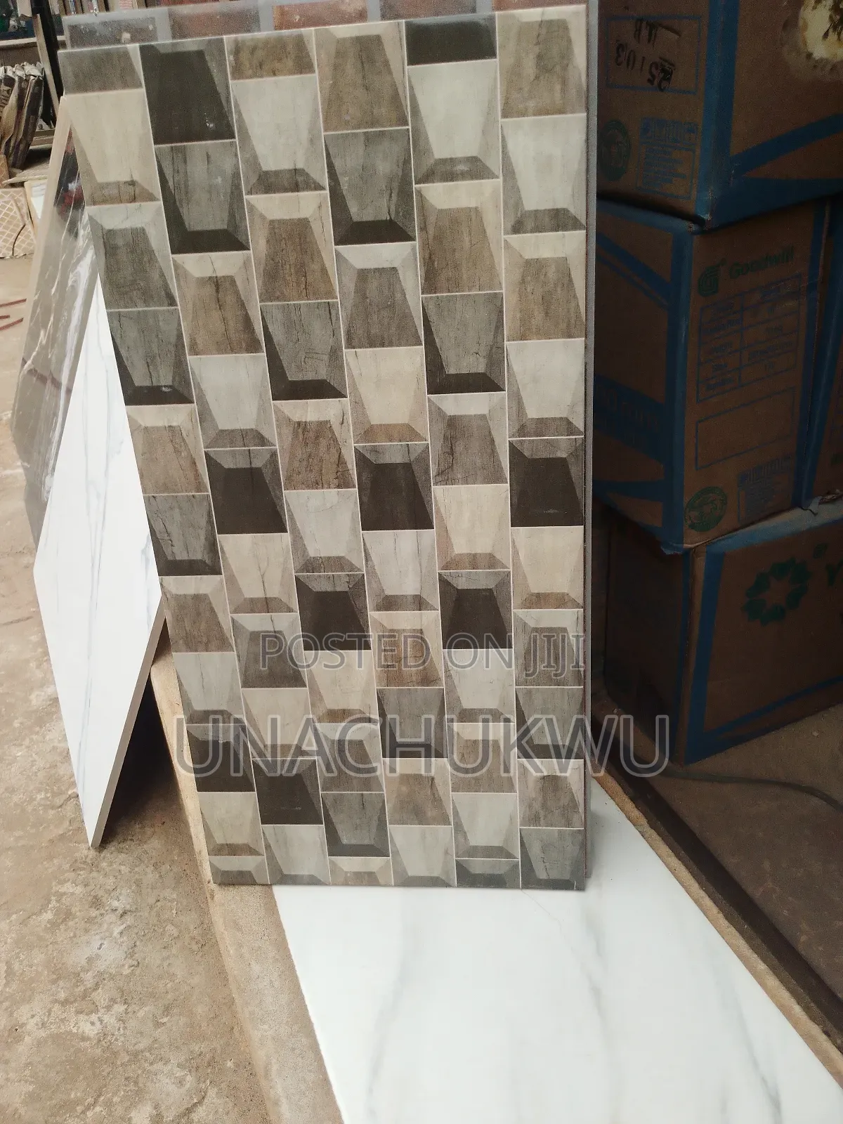 25/50 Cracked Pillar Tiles