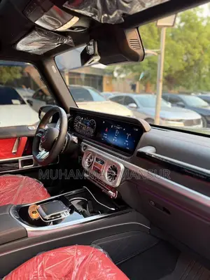 New Mercedes-Benz G-Class 2025 Black