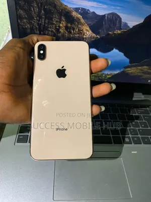 Apple iPhone XS Max 64 GB Gold