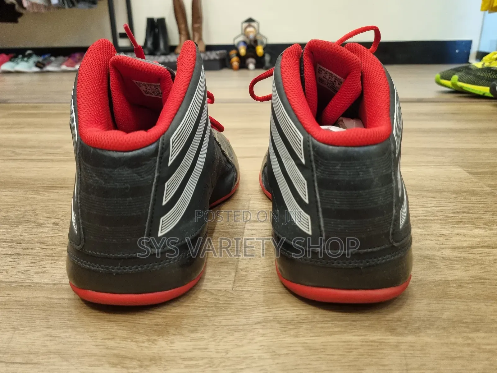 Original Sneakers Adidas Size 46
