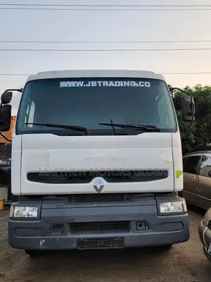 Clean Foreign Used Renault Bobtail 13tons