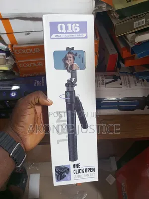 Q16 Object Tracking Tripod Stand