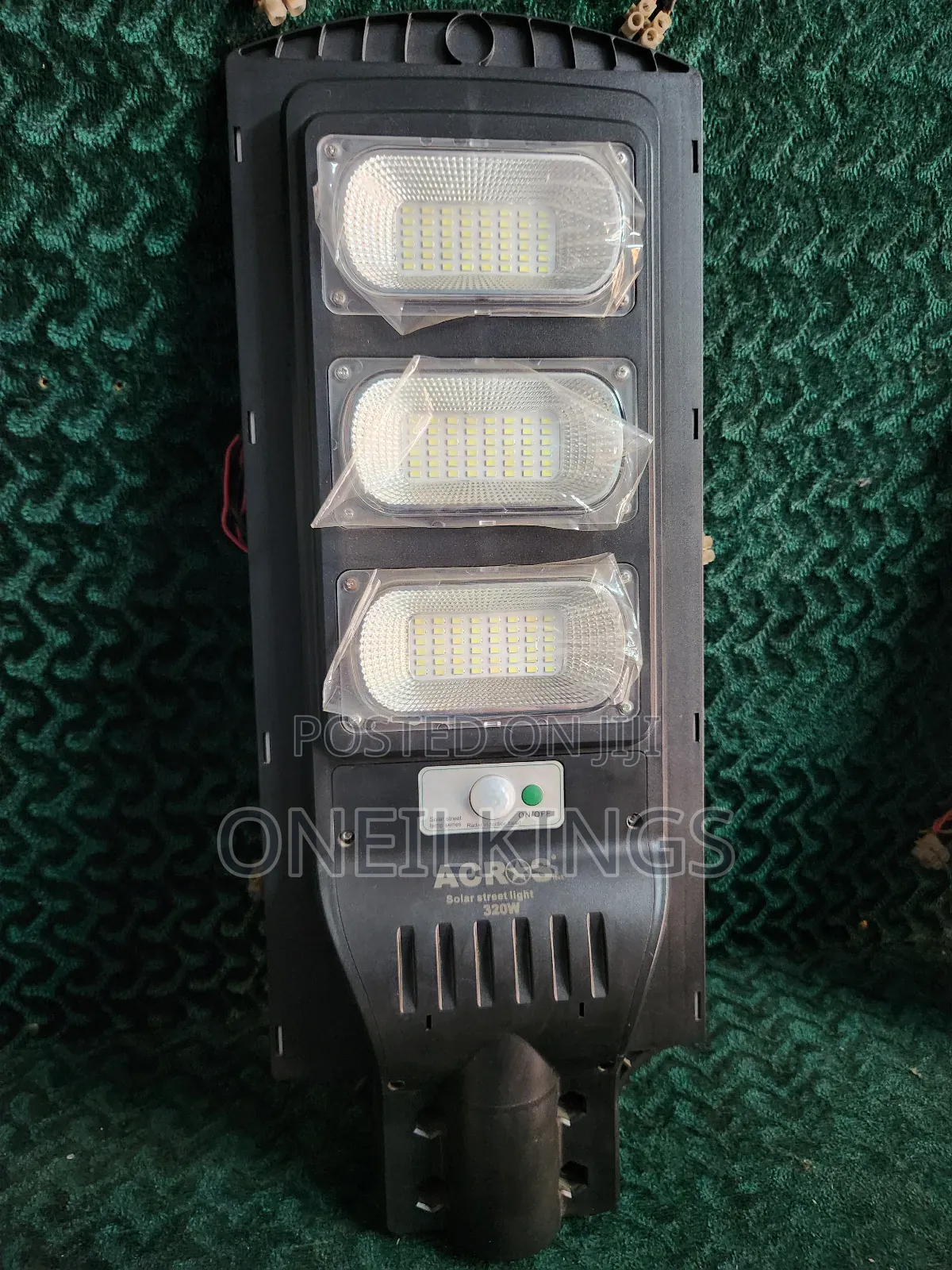 330w Acros Solar Light