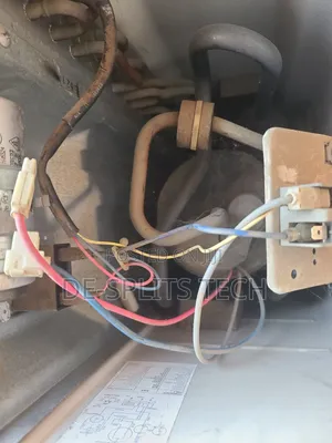 De-Splits Tech, Ac Installer Fixing Compressor Wiring
