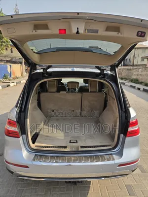 Mercedes-Benz M Class ML350 4dr SUV (3.5L 6cyl 7A) 2015 Blue