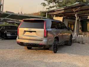 Cadillac Escalade 2025 Gray