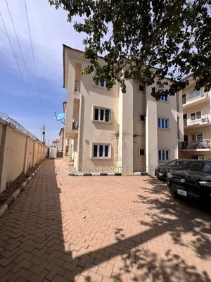 2bdrm Block of Flats in Mabushi for rent