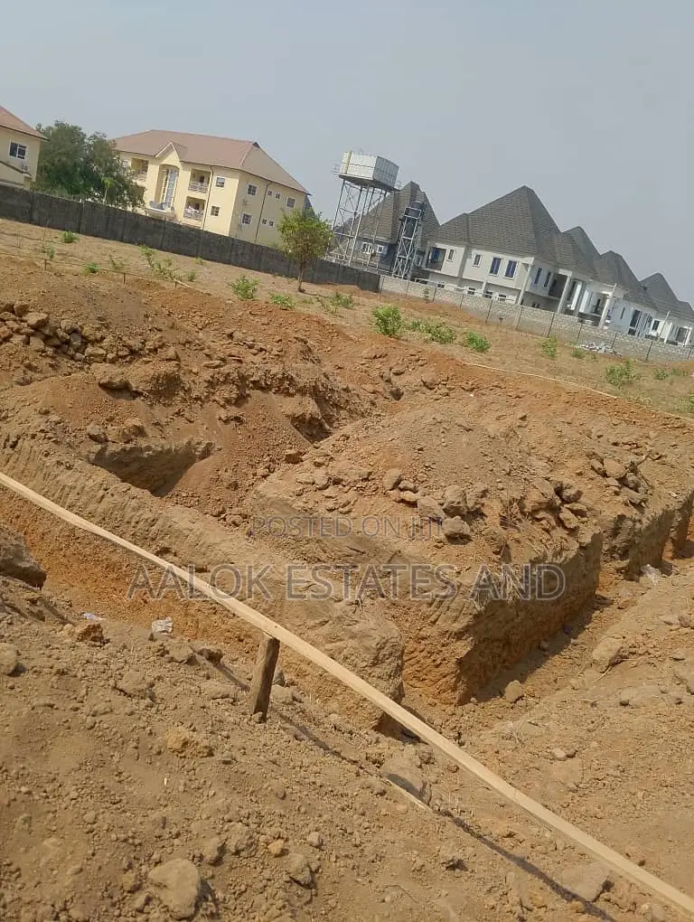 Plot for Fully Detached Duplex
