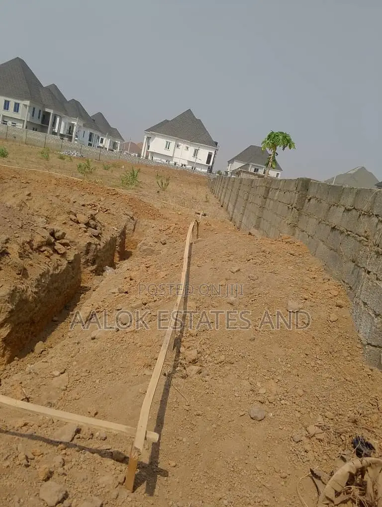 Plot for Fully Detached Duplex