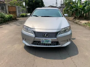 Lexus ES 350 FWD 2013 Silver
