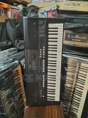 Yamaha Keyboard PSR E433