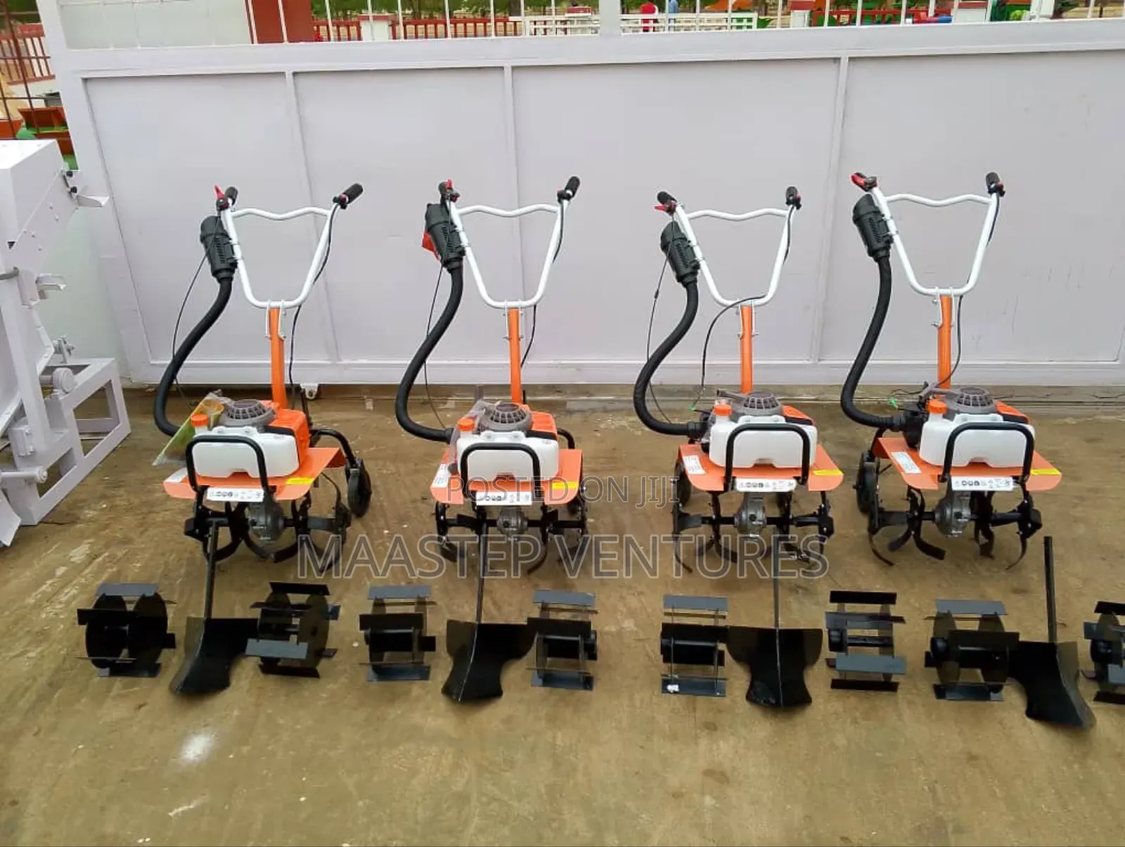 Mini Tiller Machine