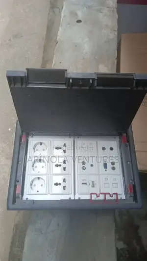 Multiple Mouth Floor Box